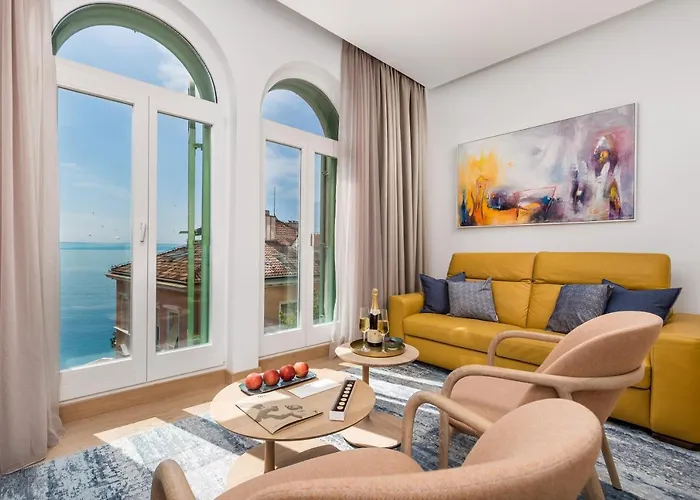 Ola Opatija Luxury Apartment