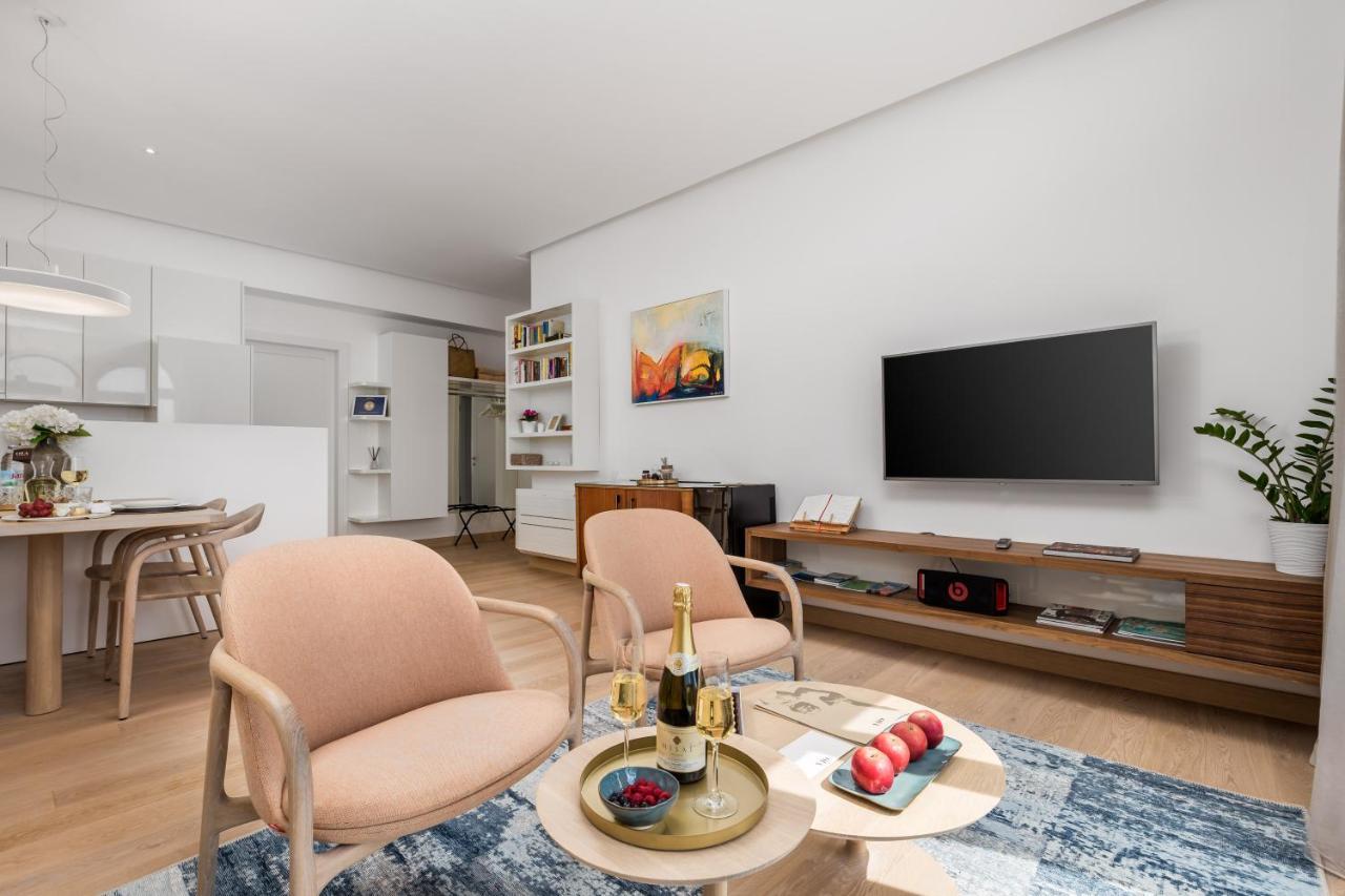 Ola Luxury Apartment *